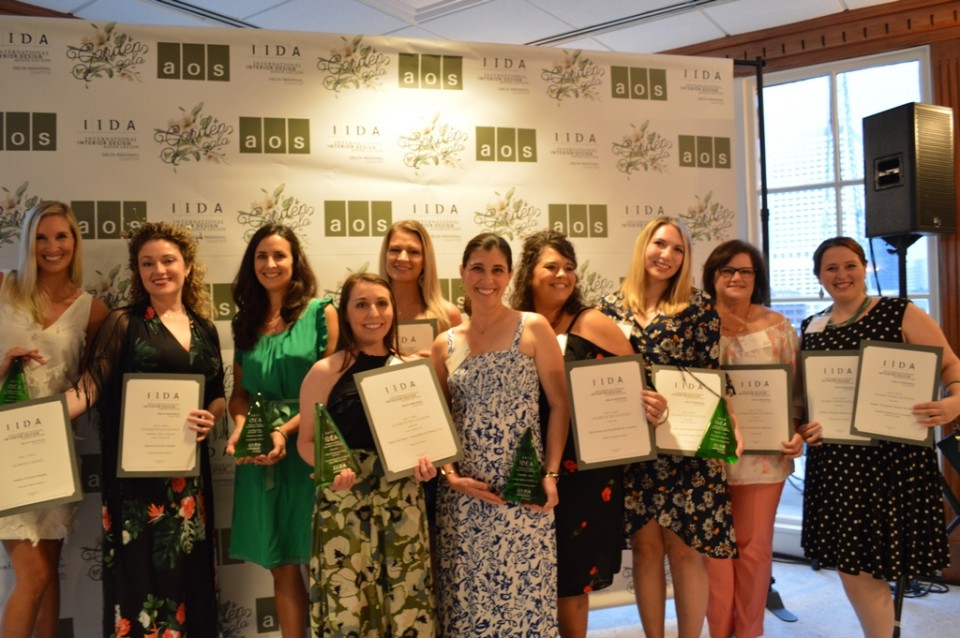 2017 IDEA Winner Group Photo